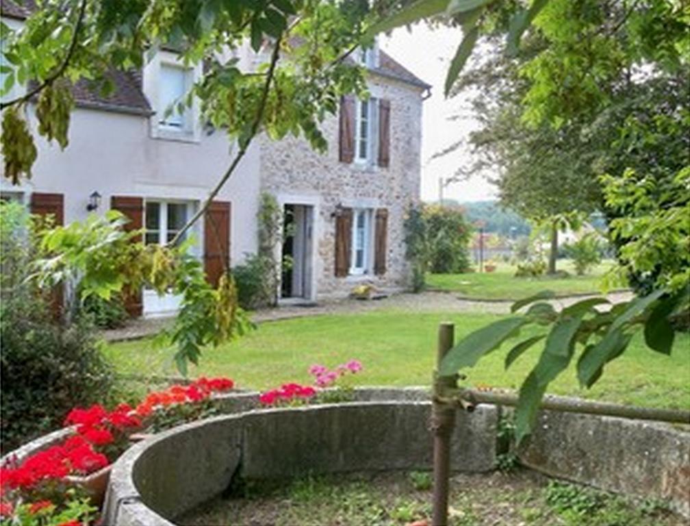 Bed and Breakfast La Roulotte De Pommette Et Billy La Hoguette Экстерьер фото